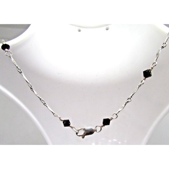 Vintage Sterling Silver 16.5" Tear Shape Garnet & Red Crystals Station Necklace - Picture 7 of 12